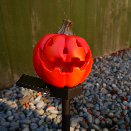 Classic Pumpkin Halloween Solar Light